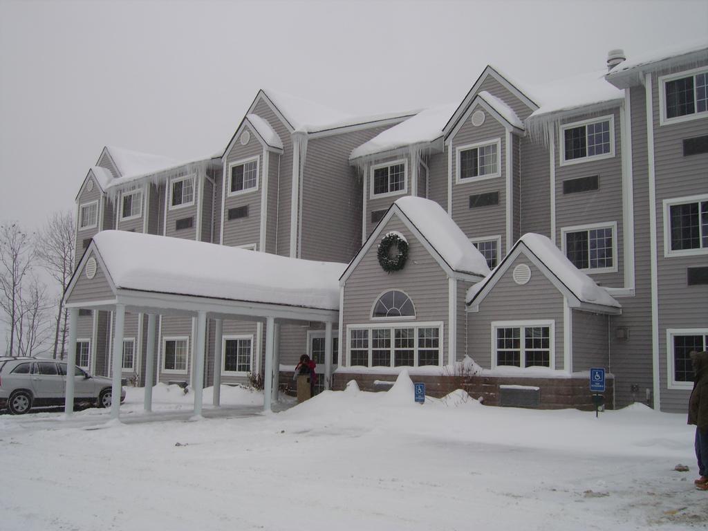Parry Sound Inn And Suites Экстерьер фото